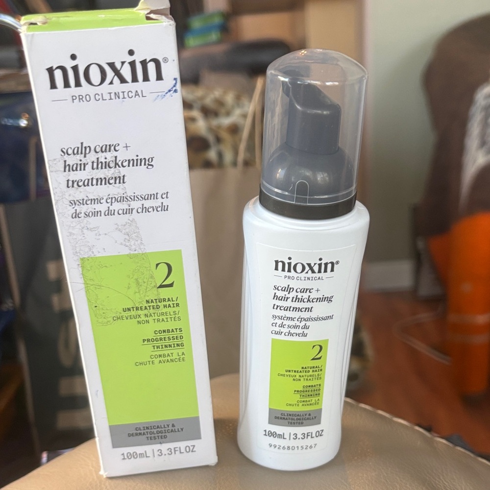 Nioxin Pro Clinical Scalp Care Hair Thickening Treatment - 100ml.  New!